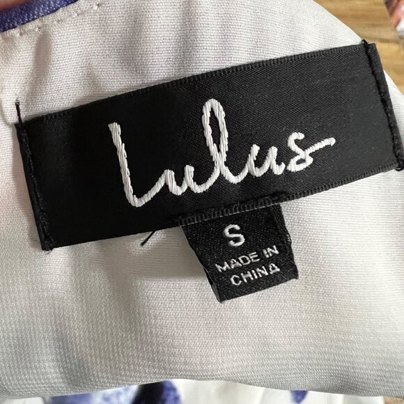 Lulus Blue & White Floral Fit & Flare‎ Babydoll Dress V-Neck Sleeveless Size S - Picture 9 of 11